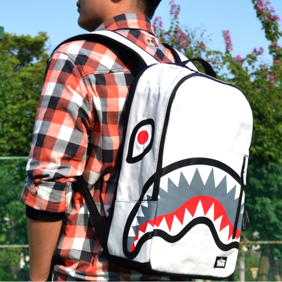Sprayground Shark Backpack Laptop Bag - WackyDot